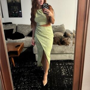 Elegant Lime Green Sleeveless set